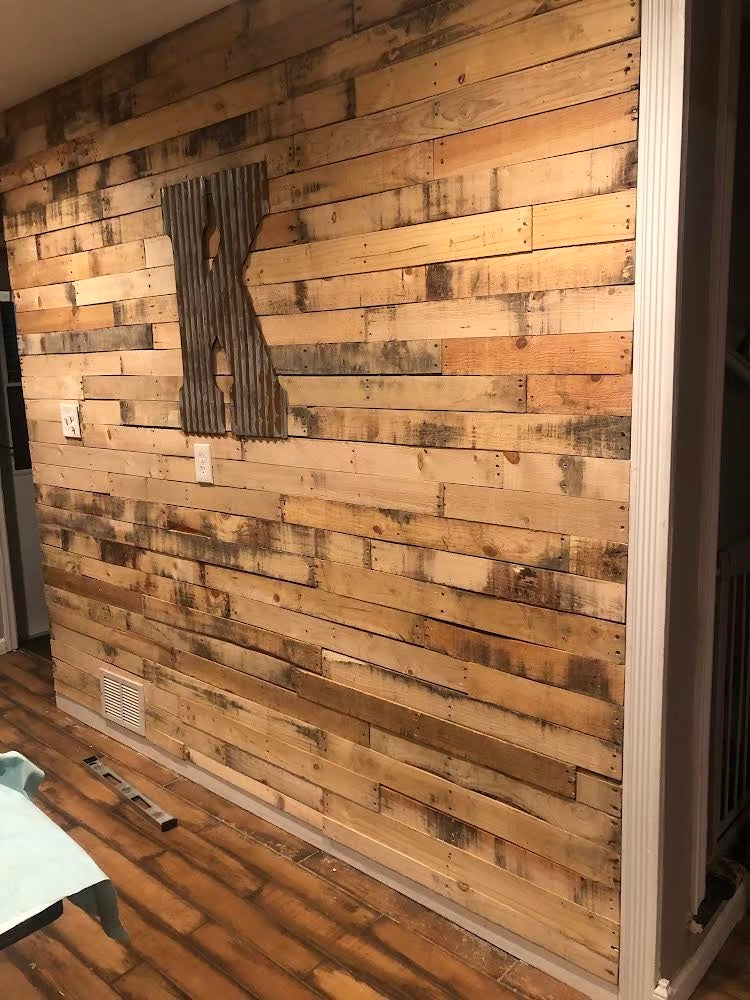 Pallet Board Wall with Accent K Initial